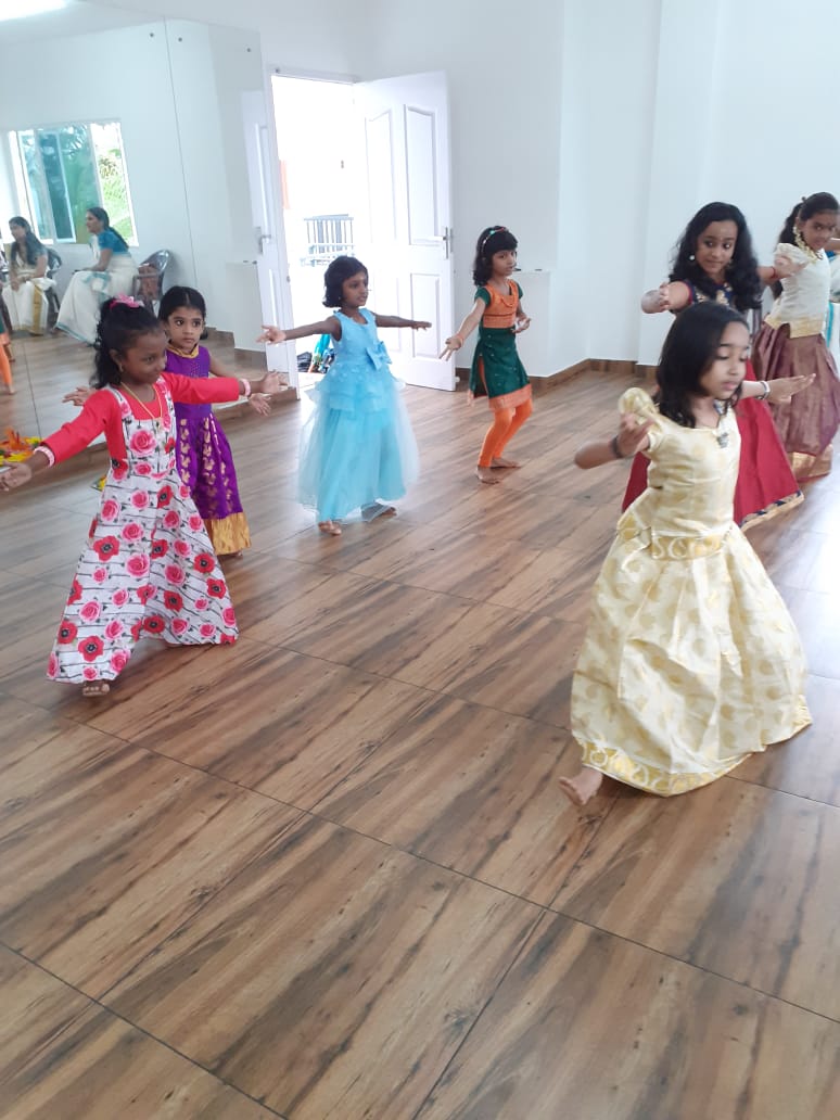 FUSION FITNESS & DANCE STUDIO KADAVANTHRA